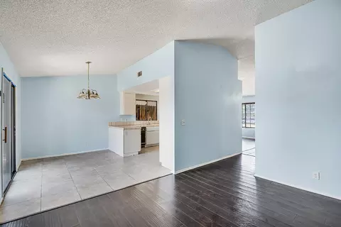 37928 17th St E, Palmdale, CA 93550 photo 5