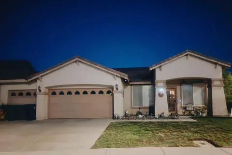 40222 Springpark Ln, Palmdale, CA 93551