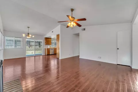 2302 Edam St, Lancaster, CA 93536 photo 11