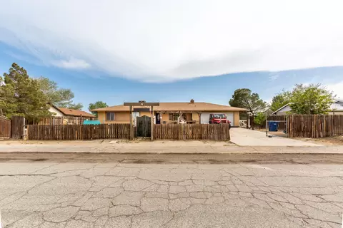 15626 Greenrock Ave, Lancaster, CA 93535