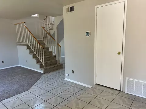 2633 Avoca St, Lancaster, CA 93535 photo 3