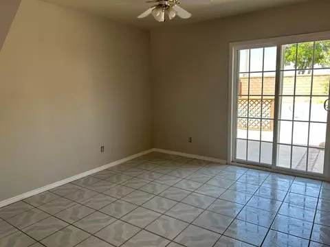 2633 Avoca St, Lancaster, CA 93535 photo 7