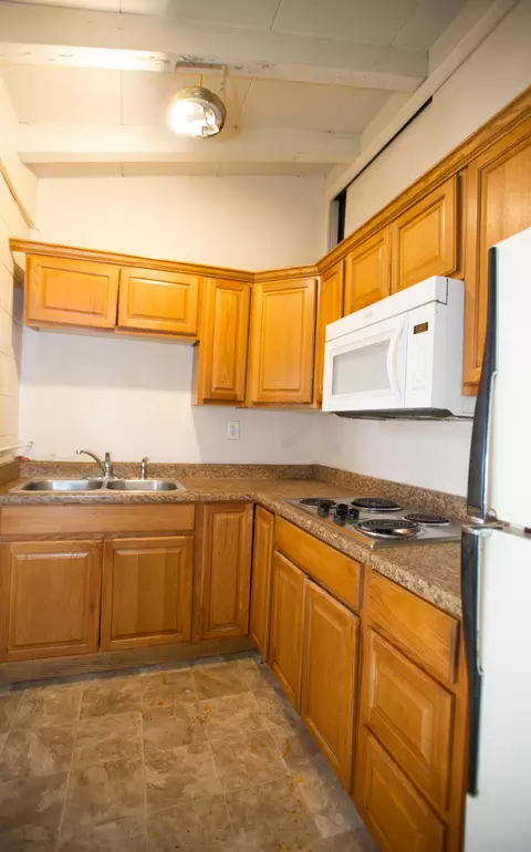 43946 3rd St E, Lancaster, CA 93535 photo 20