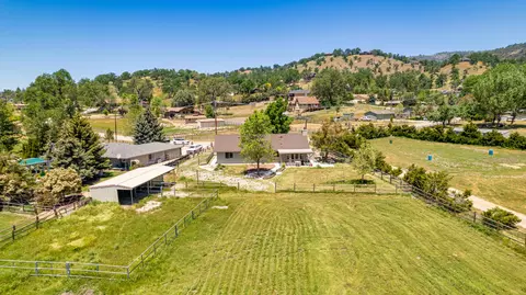 29968 Greenwater Dr, Tehachapi, CA 93561 photo 35