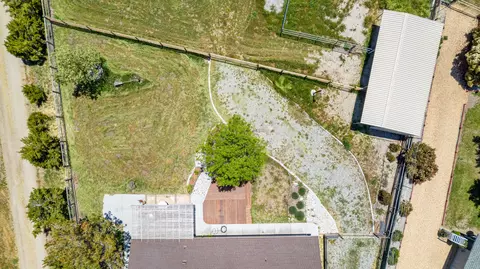 29968 Greenwater Dr, Tehachapi, CA 93561 photo 38