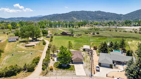 29968 Greenwater Dr, Tehachapi, CA 93561 photo 32