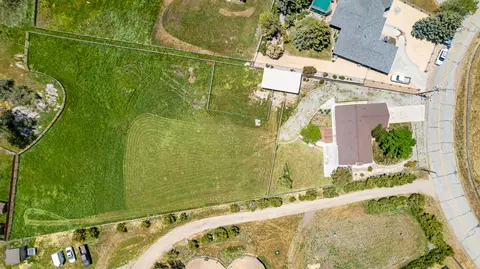 29968 Greenwater Dr, Tehachapi, CA 93561 photo 37