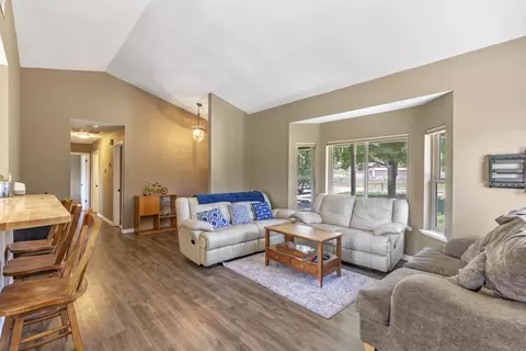 29968 Greenwater Dr, Tehachapi, CA 93561 photo 4