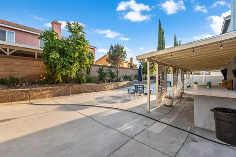 5658 Kingman Dr, Palmdale, CA 93552 photo 9