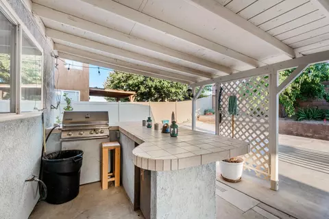 5658 Kingman Dr, Palmdale, CA 93552 photo 3