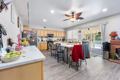 5658 Kingman Dr, Palmdale, CA 93552 photo 17
