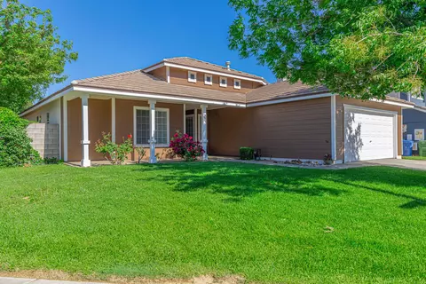 43334 Cajun St, Lancaster, CA 93535 photo 2
