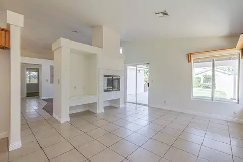 43334 Cajun St, Lancaster, CA 93535 photo 9