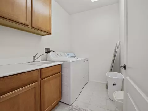 44816 Ruthron Ave, Lancaster, CA 93536 photo 22