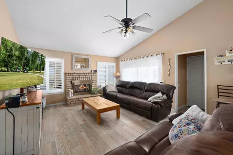 36334 43rd St E, Palmdale, CA 93552 photo 14