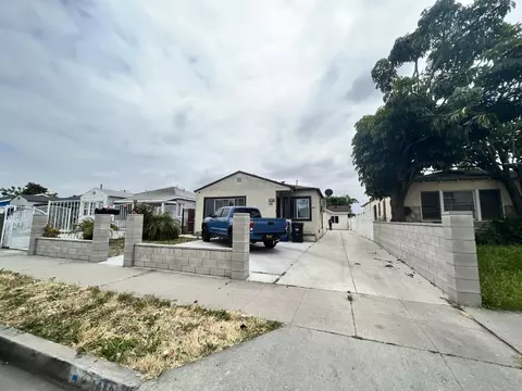 1118 106th St E, Los Angeles, CA 90002