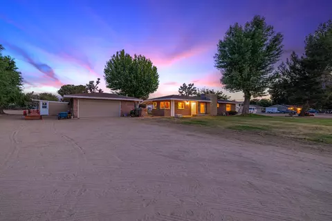 2714 Ave M8 W, Palmdale, CA 93551
