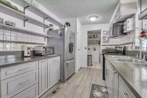 45465 25th St East St #252, Lancaster, CA 93535 photo 7