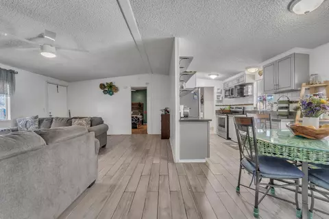 45465 25th St East St #252, Lancaster, CA 93535 photo 10