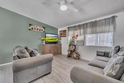 45465 25th St East St #252, Lancaster, CA 93535 photo 2