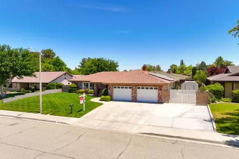 43712 Sugar St, Lancaster, CA 93536