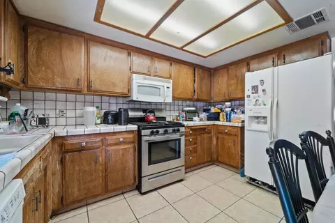 600 Avenue J9 E, Lancaster, CA 93535 photo 12