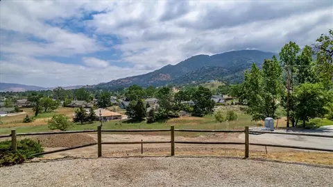 28401 Damascus Ct, Tehachapi, CA 93561 photo 38