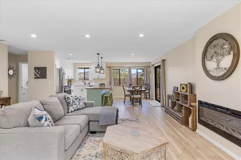 28401 Damascus Ct, Tehachapi, CA 93561 photo 5