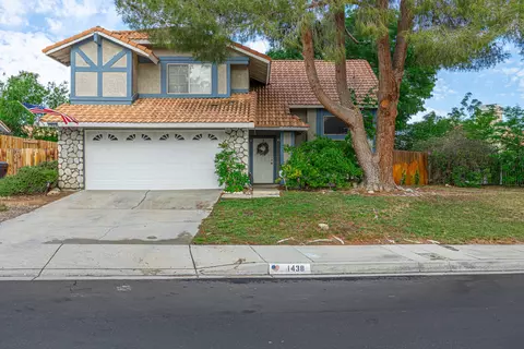 1438 Springline Dr, Palmdale, CA 93550