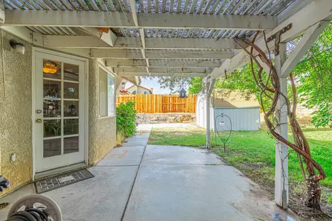 1438 Springline Dr, Palmdale, CA 93550 photo 40