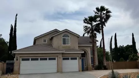 42107 Quail Run Way, Lancaster, CA 93536