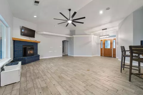23501 Dart Dr, Tehachapi, CA 93561 photo 8