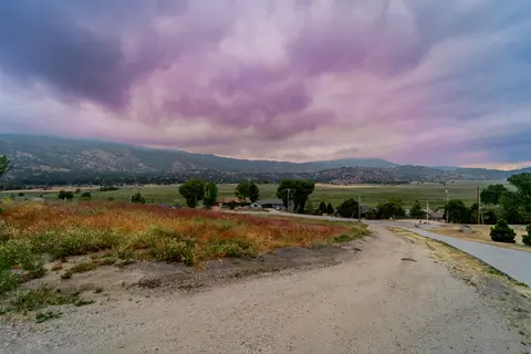 23501 Dart Dr, Tehachapi, CA 93561 photo 6