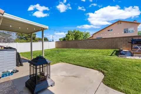 1664 Avenue J4 E, Lancaster, CA 93535 photo 22