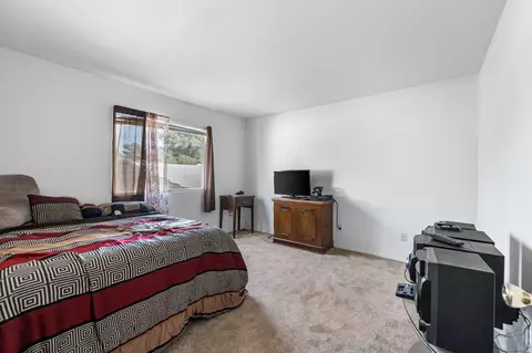 1664 Avenue J4 E, Lancaster, CA 93535 photo 13