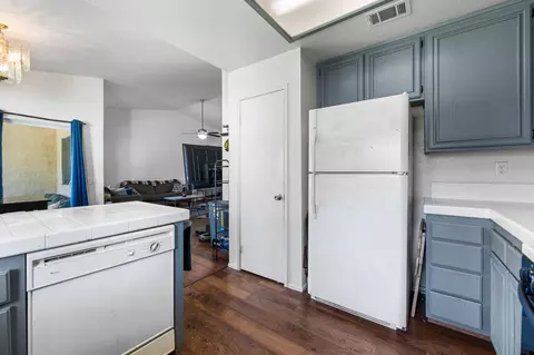 1664 Avenue J4 E, Lancaster, CA 93535 photo 11