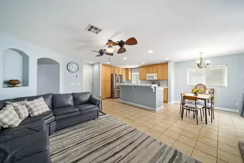 45555 36th St E, Lancaster, CA 93535 photo 17