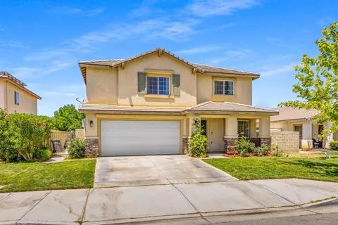 45555 36th St E, Lancaster, CA 93535 photo 2