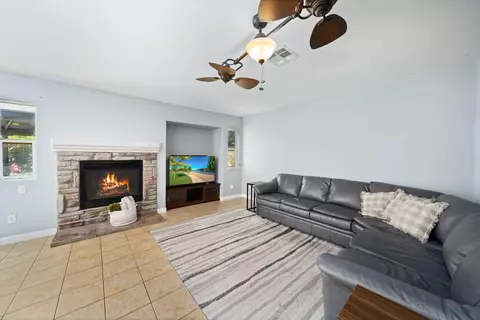 45555 36th St E, Lancaster, CA 93535 photo 14