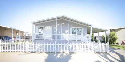 45465 25th St E #129, Lancaster, CA 93535