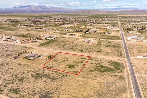 71 Stw Ave A8 Vic Lancaster, Lancaster, CA 93536
