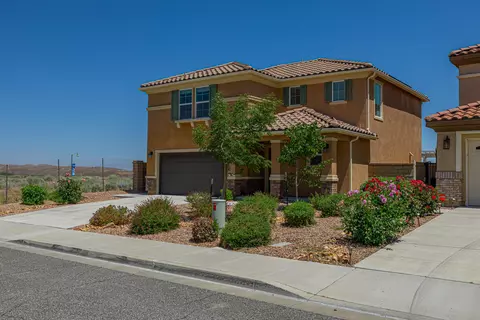 2843 Wandoo Rd, Palmdale, CA 93551