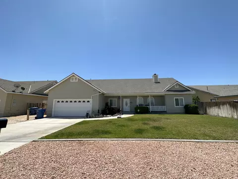 9416 Evelyn Ave, California City, CA 93505