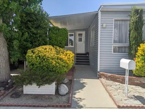 2550 Ave I E #58, Lancaster, CA 93535