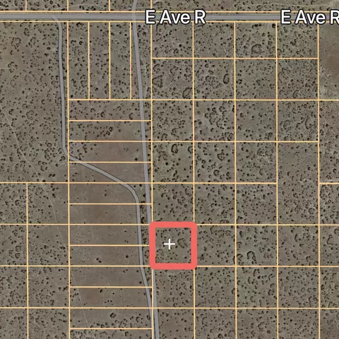 0 Vic 225 Ste Ave # R6, Palmdale, CA 93591