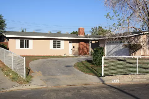 1655 Ave Q11 E, Palmdale, CA 93550