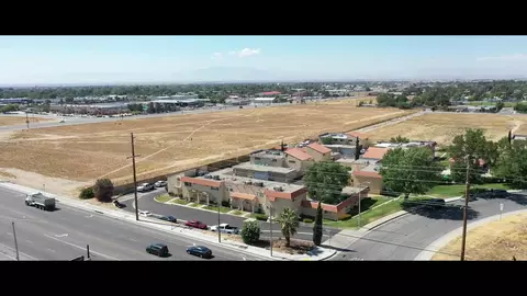 215 Ave K E, Lancaster, CA 93535 photo 17