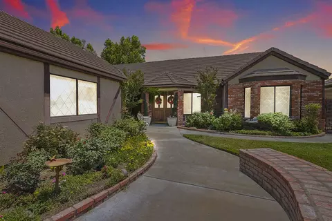 43462 37th St W, Lancaster, CA 93536