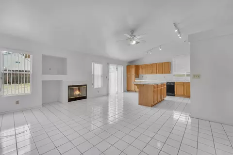 3025 Hildreth Ct, Lancaster, CA 93535 photo 16