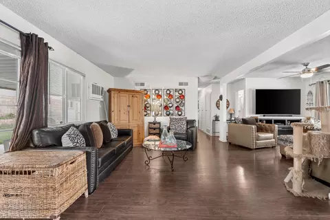 45542 5th E, Lancaster, CA 93535 photo 12